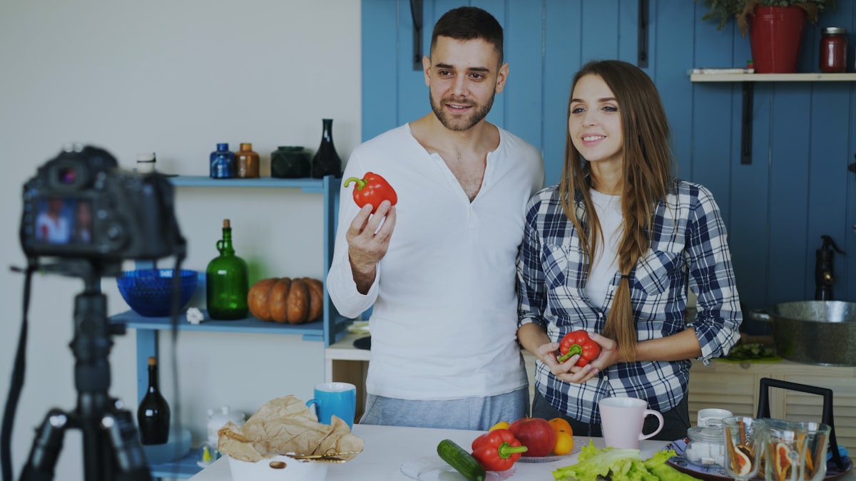 Personalised meal planning insights from certified nutritionists